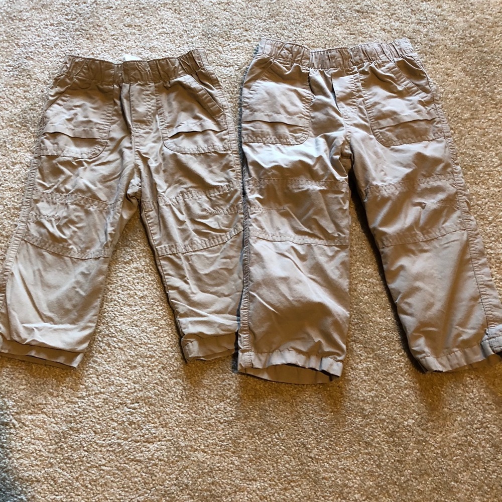 **TWINNING** Circo khaki pants in 18mo & 2t boys